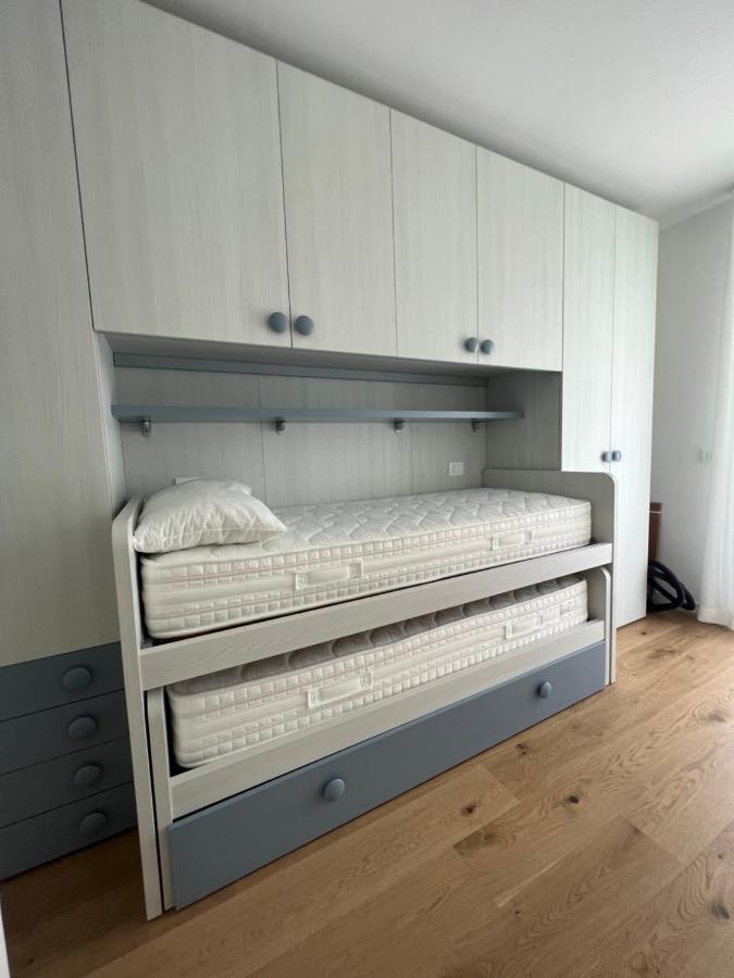 Sirio 7 Apartman Lido di Jesolo Kültér fotó